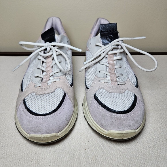 Ecco Women's Sneakers in White and Light Pink Size 6 - Picture 4 of 10